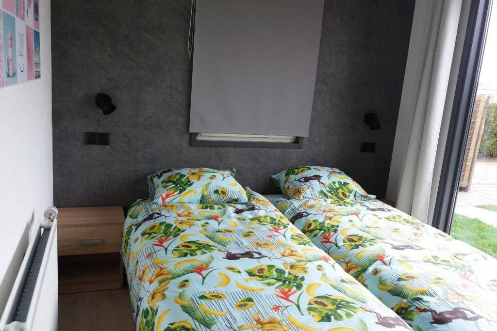 Luxe Vakantie Bungalow Met 3 Slaapkamers Dronrijp Kültér fotó